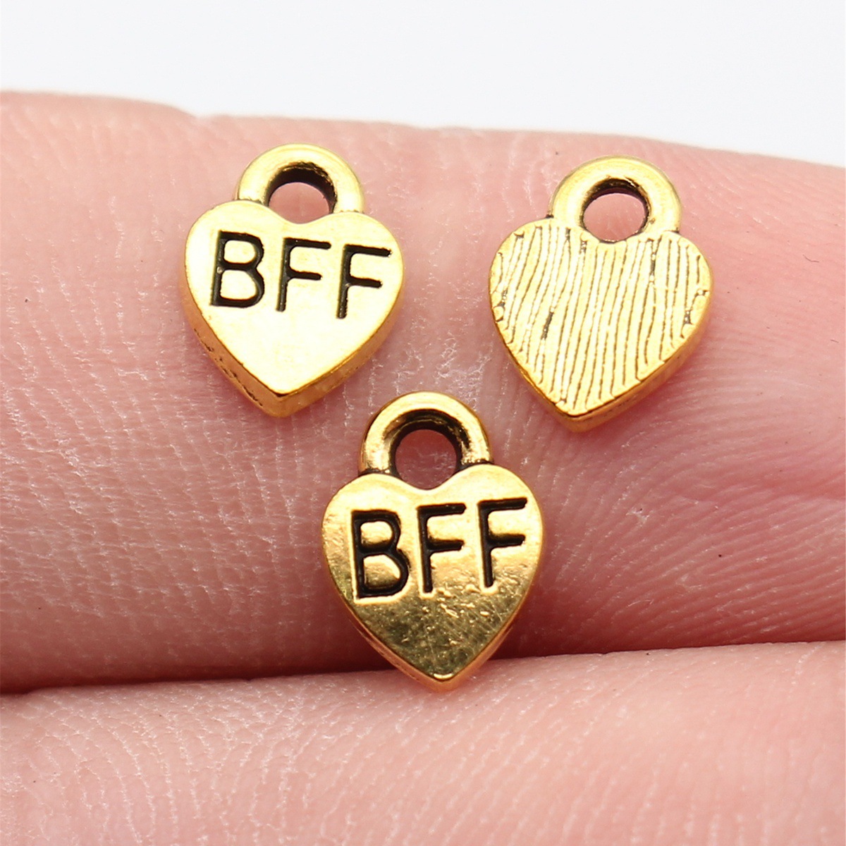Vintage Fashion Online - 40pcs 9.3x7mm Antique Gold Color Bff