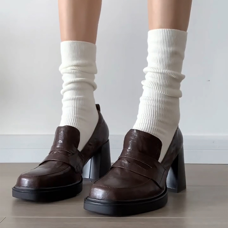 Vintage Fashion Online - College Style Women Loafer Shoes Fashion