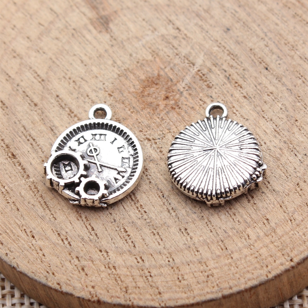 WYSIWYG 10pcs 16x14mm 2 Colors - Vintage Fashion Online review and price