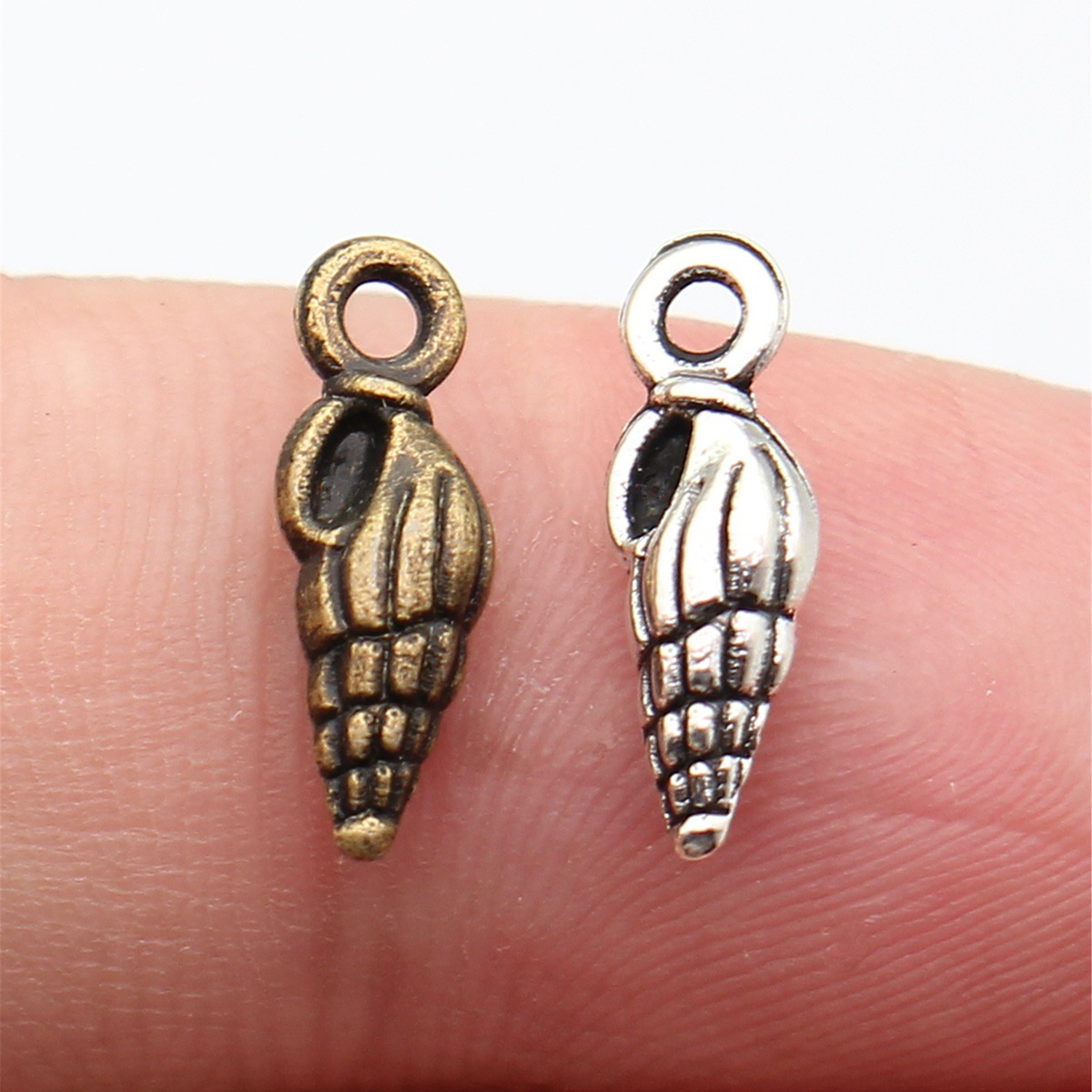 WYSIWYG 20pcs 5x14mm 2 Colors  - Vintage Fashion Online review and price